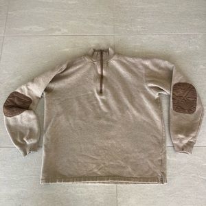 Woolrich tan sweatshirt w/elbow patches 🤓